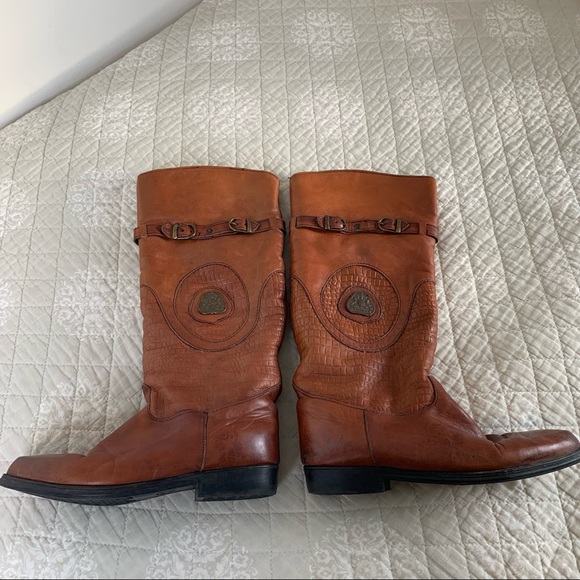 Vintage Leather Winter Brown Boots - Picture 8 of 12